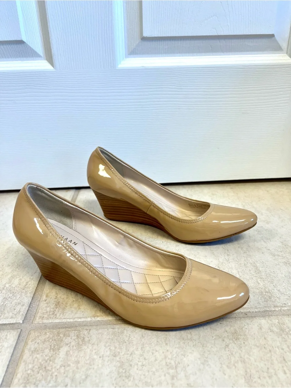Cole Haan Grand.OS Patent Leather Nude Beige Wedge Pumps Almond Toe Women’s 7B